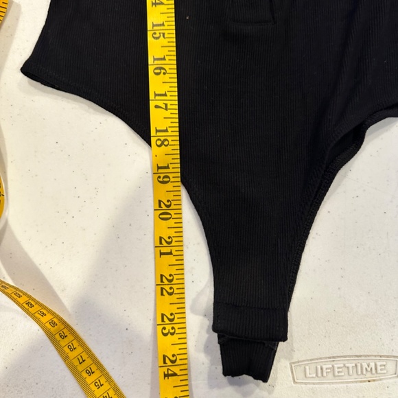 Betro Simone Cash Long-Sleeve Bodysuit Women’s XS Small  black stretch button up - Picture 7 of 8